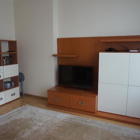 ריגה Central Apartment Riepnieku Street מראה חיצוני תמונה