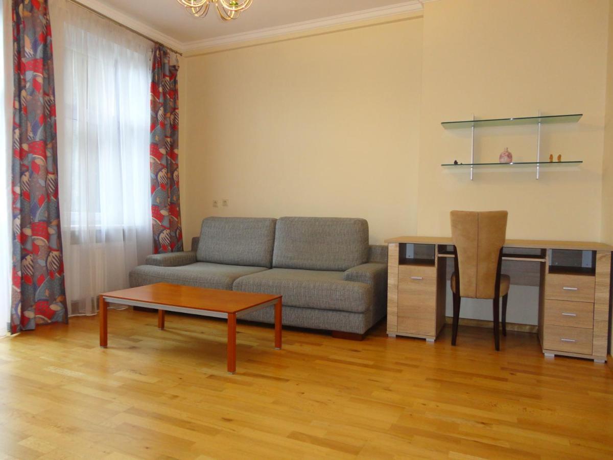 ריגה Central Apartment Riepnieku Street מראה חיצוני תמונה