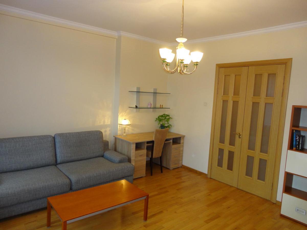 ריגה Central Apartment Riepnieku Street מראה חיצוני תמונה